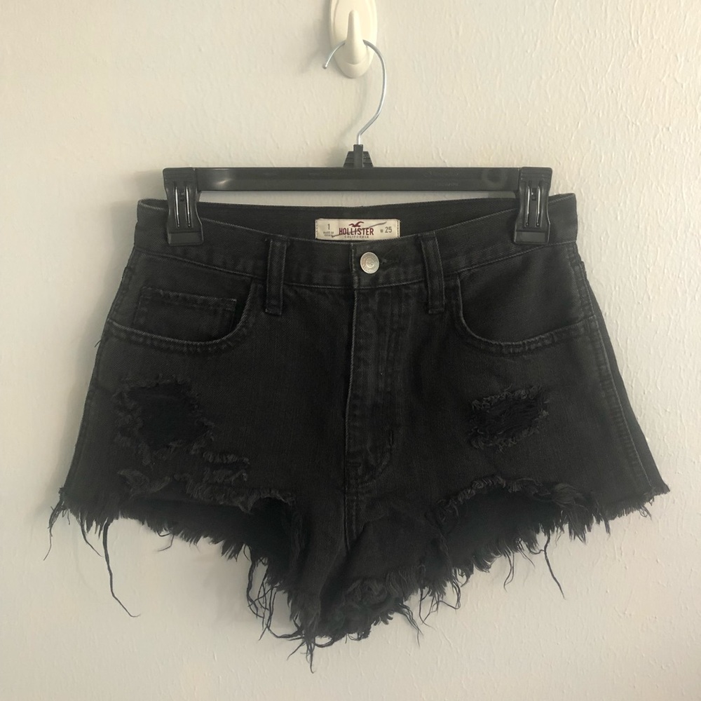 Super high rise Hollister black shorts